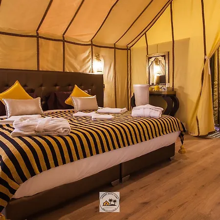 Hotel Luxury Oasis Camp Merzouga Esterno foto